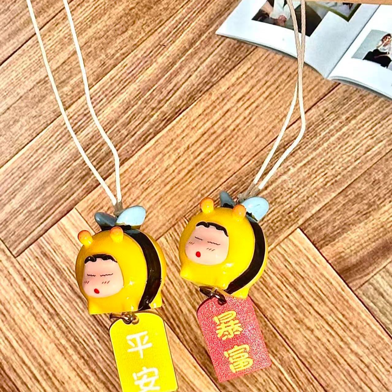 Figur Cosplay Crayon Shin-chan - Car Accessories For Decoration ulasan dan harga