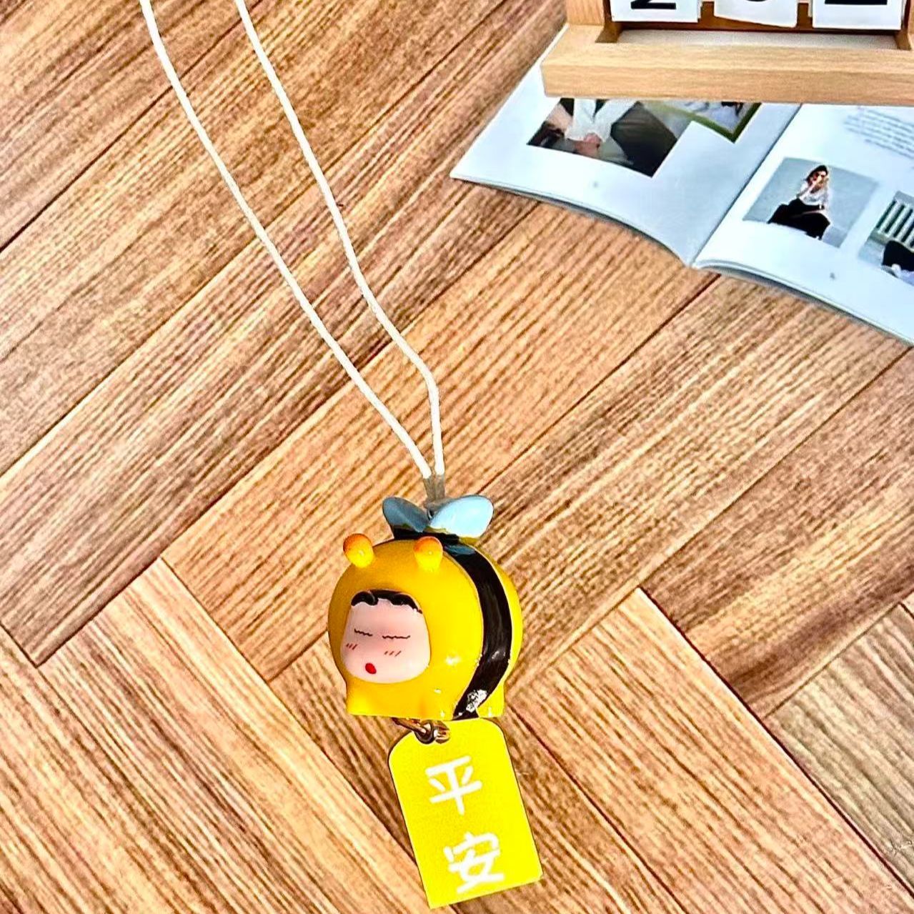 Figur Cosplay Crayon Shin-chan - Car Accessories For Decoration ulasan dan harga